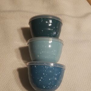 Set of Three Pioneer Woman Speckled Bowls